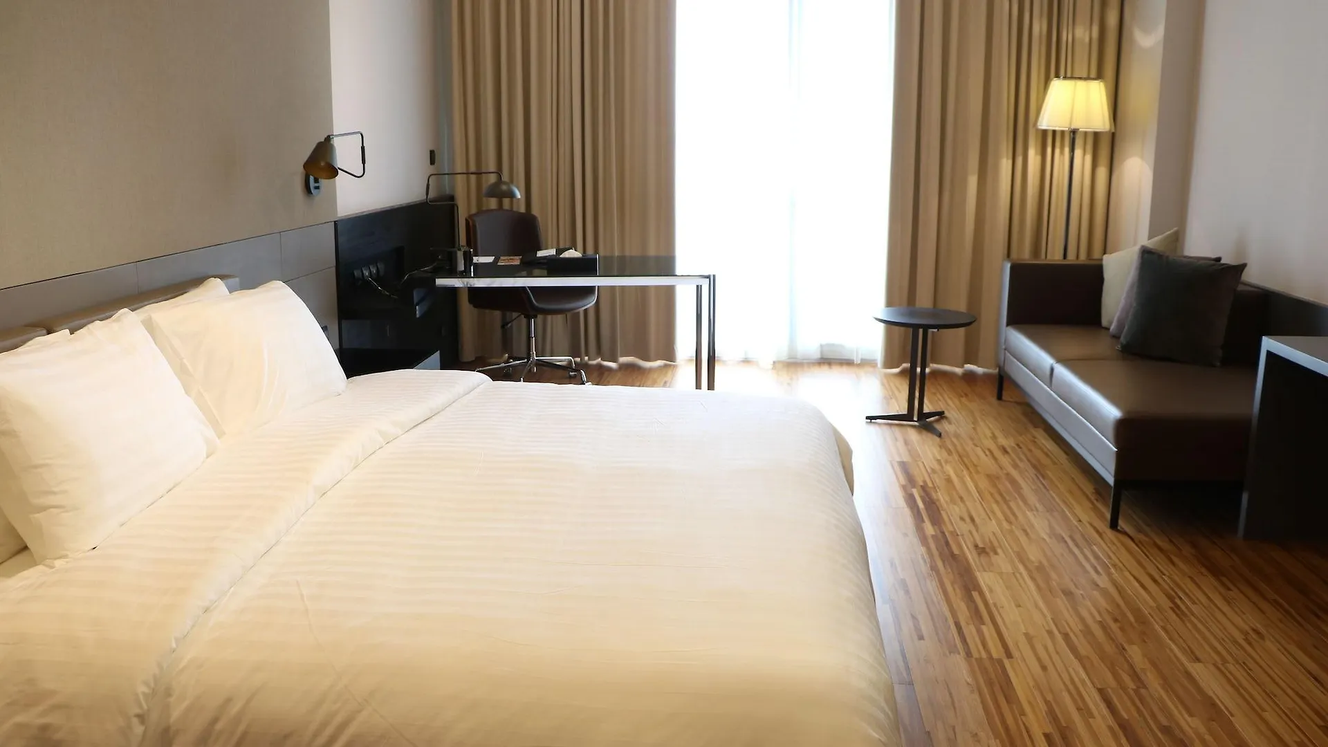 Midori Clark Hotel And Casino Clark Field Philippinen