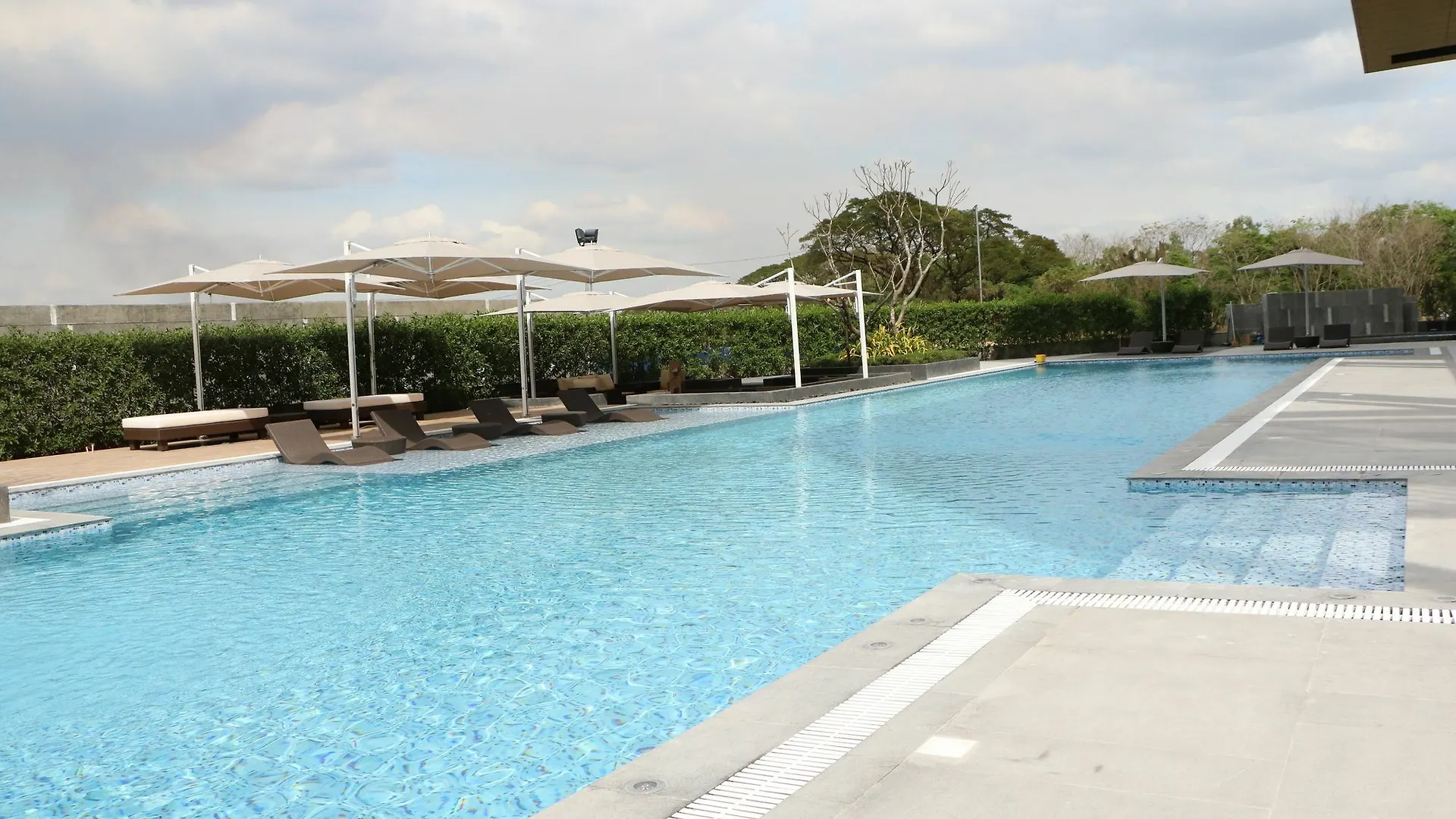 Midori Clark Hotel And Casino Clark Field