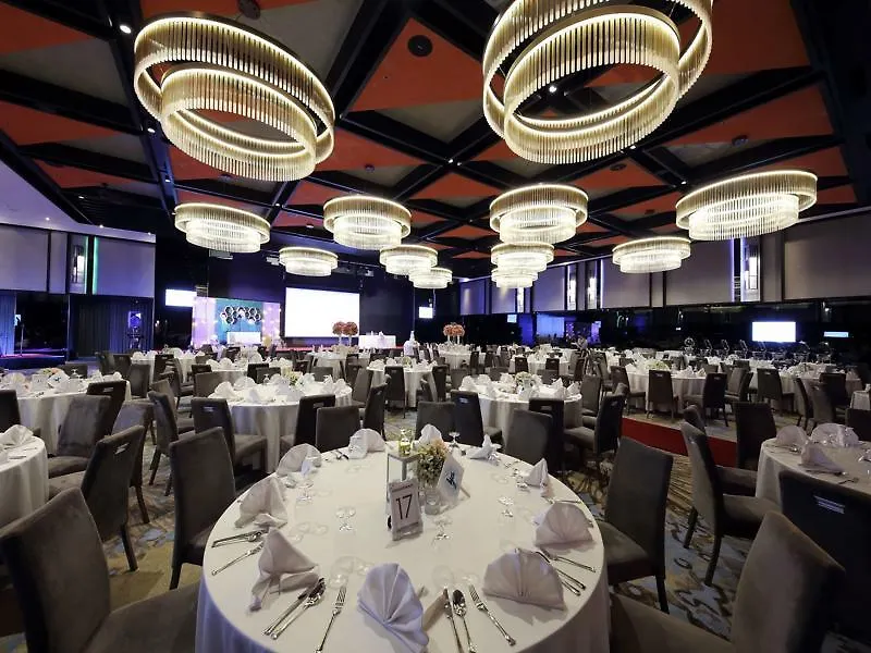 Midori Clark Hotel And Casino Clark Field