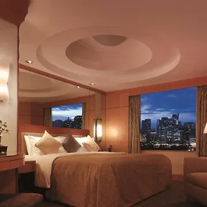 Makati Shangri-la, Manila Hotel